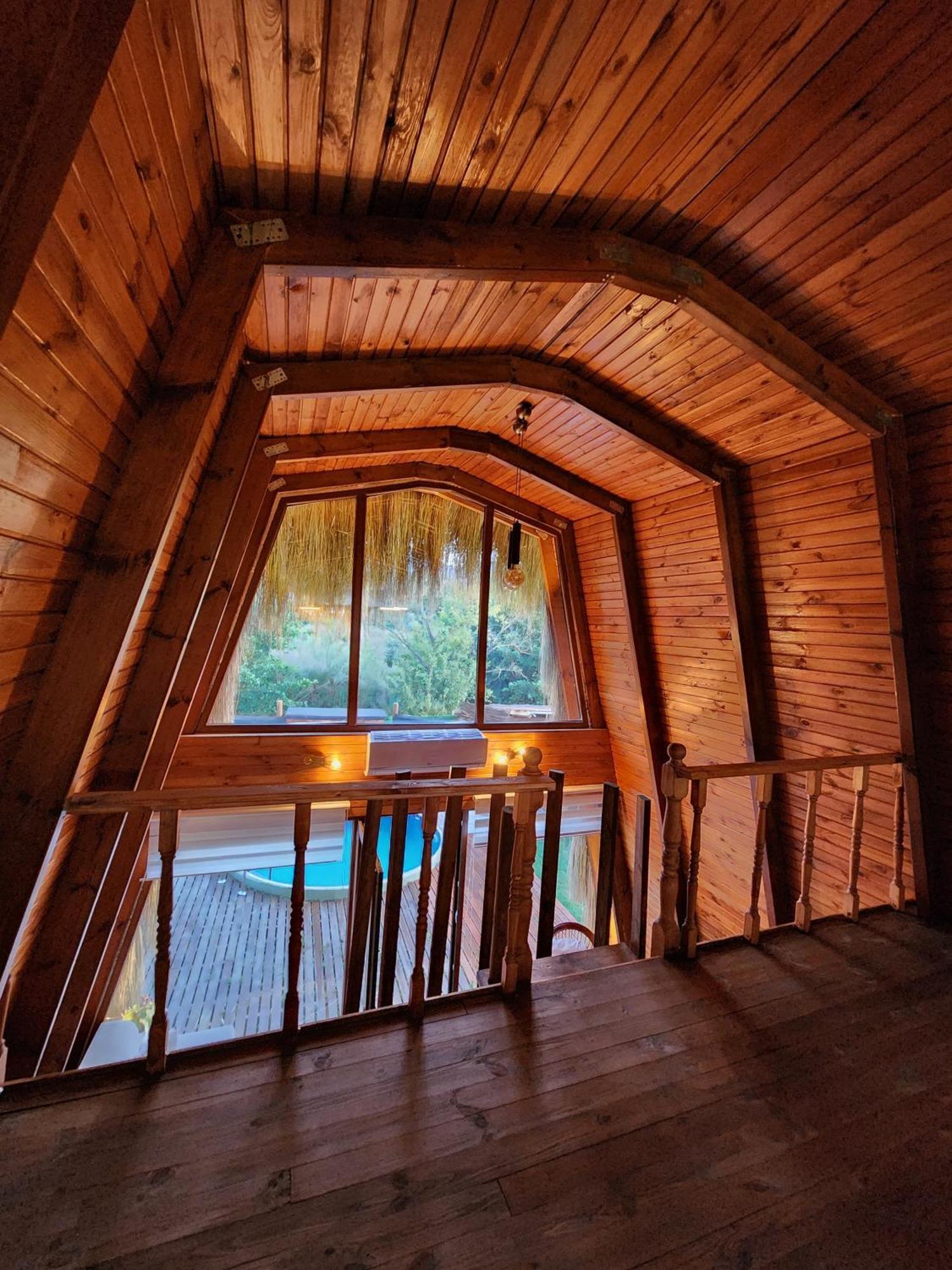 Doa & Tiny House ספנג'ה